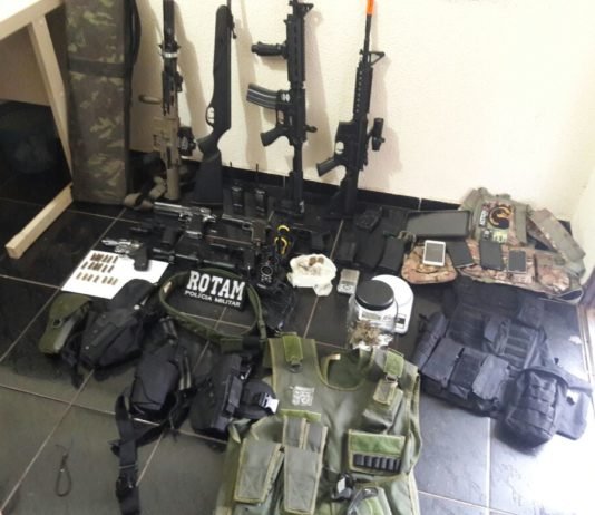 Operação “44 Integrada” com mais de 100 policiais cumpriu mandados e apreendeu armas