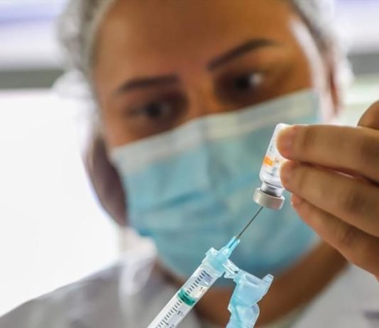 Cianorte alcança apenas 50% de transparência na campanha de vacinação, segundo o Tribunal de Contas